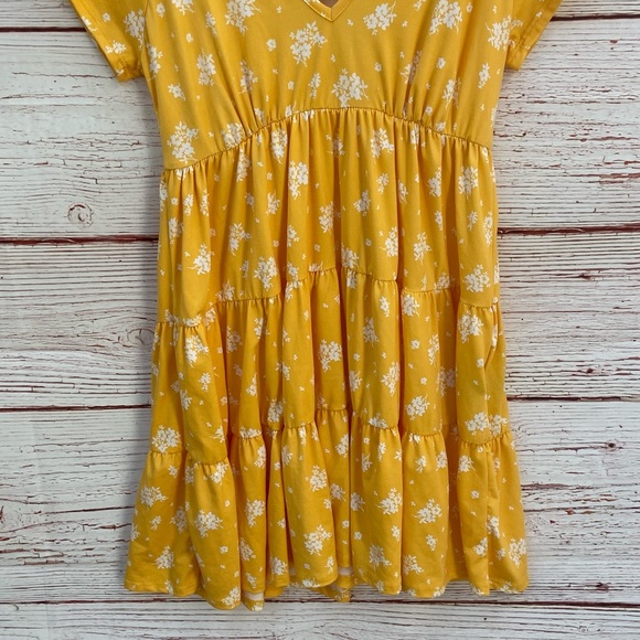 NWT UO Urban Outfitters Julia Tiered Ruffle Frock Mini
Dress in Yellow Sz M - Picture 13 of 16